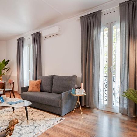 Comte Urgell Apartment Barcelona Luaran gambar